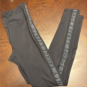 Savage X Fenty High Waisted Leggings size Small